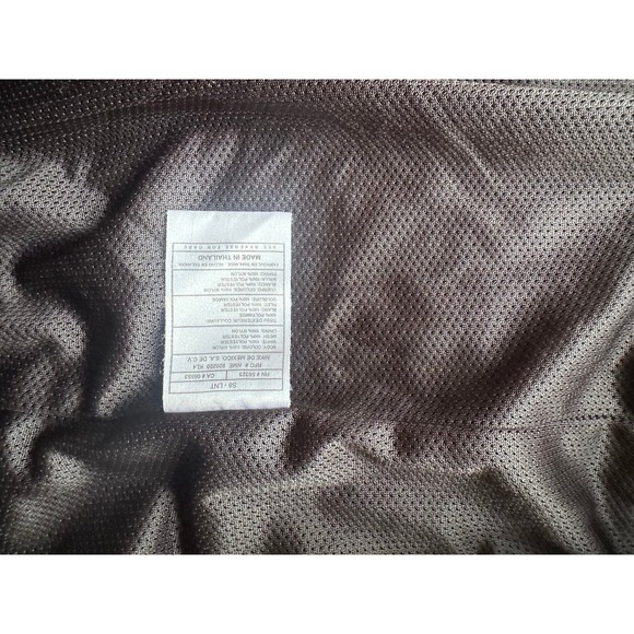 Jacket - Picture 8 of 12